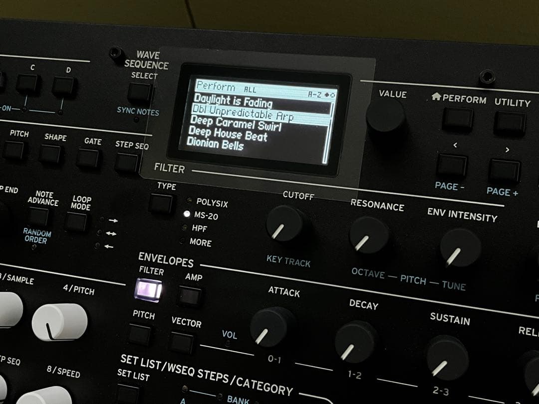 KORG wavestate module シンセサイザー 美品　元箱付き
