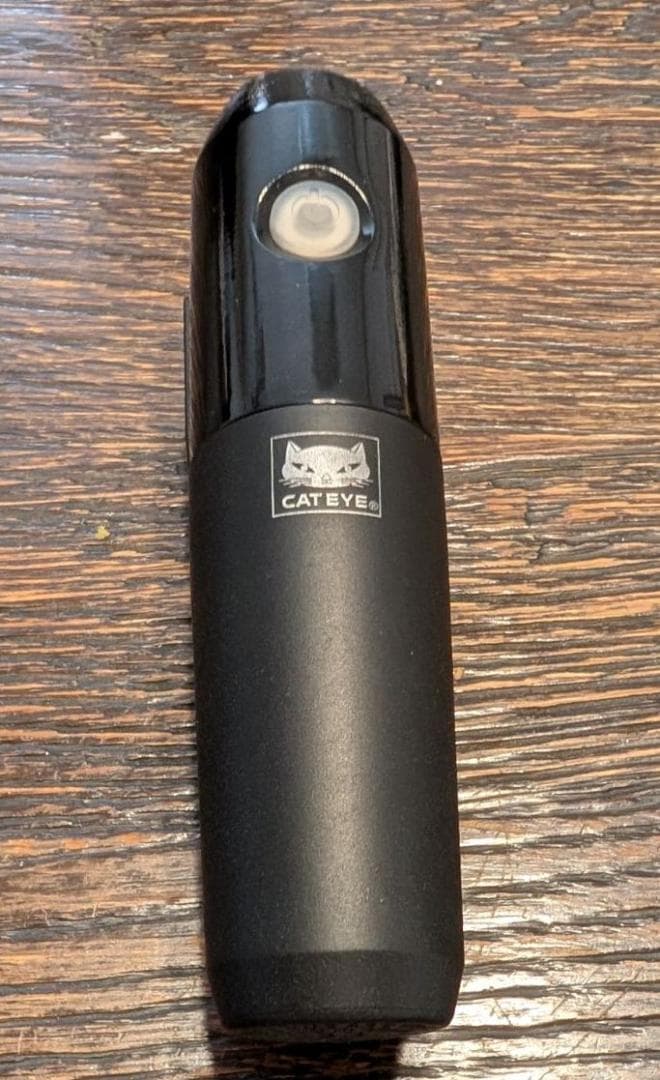 CATEYE VOLT400 充電式LEDライト 400ルーメン＋レックマウント