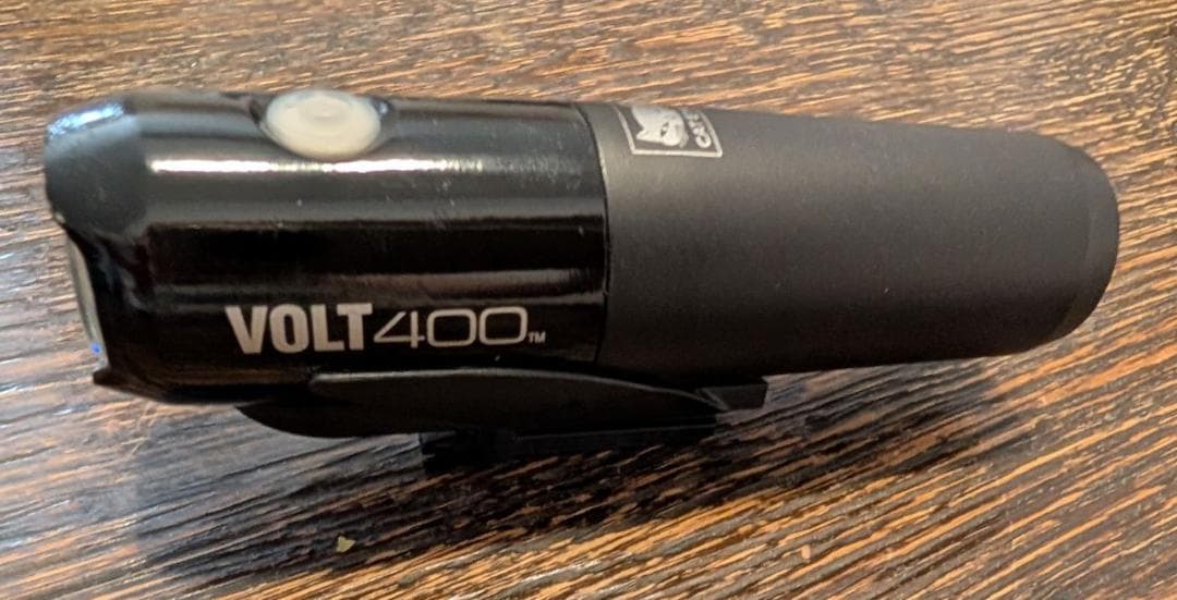 CATEYE VOLT400 充電式LEDライト 400ルーメン＋レックマウント
