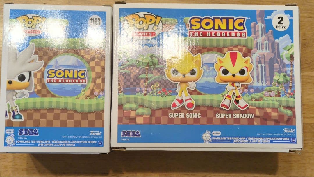 Funko POP ファンコポップ　スーパーソニック　スーパーシャドウ　シルバー