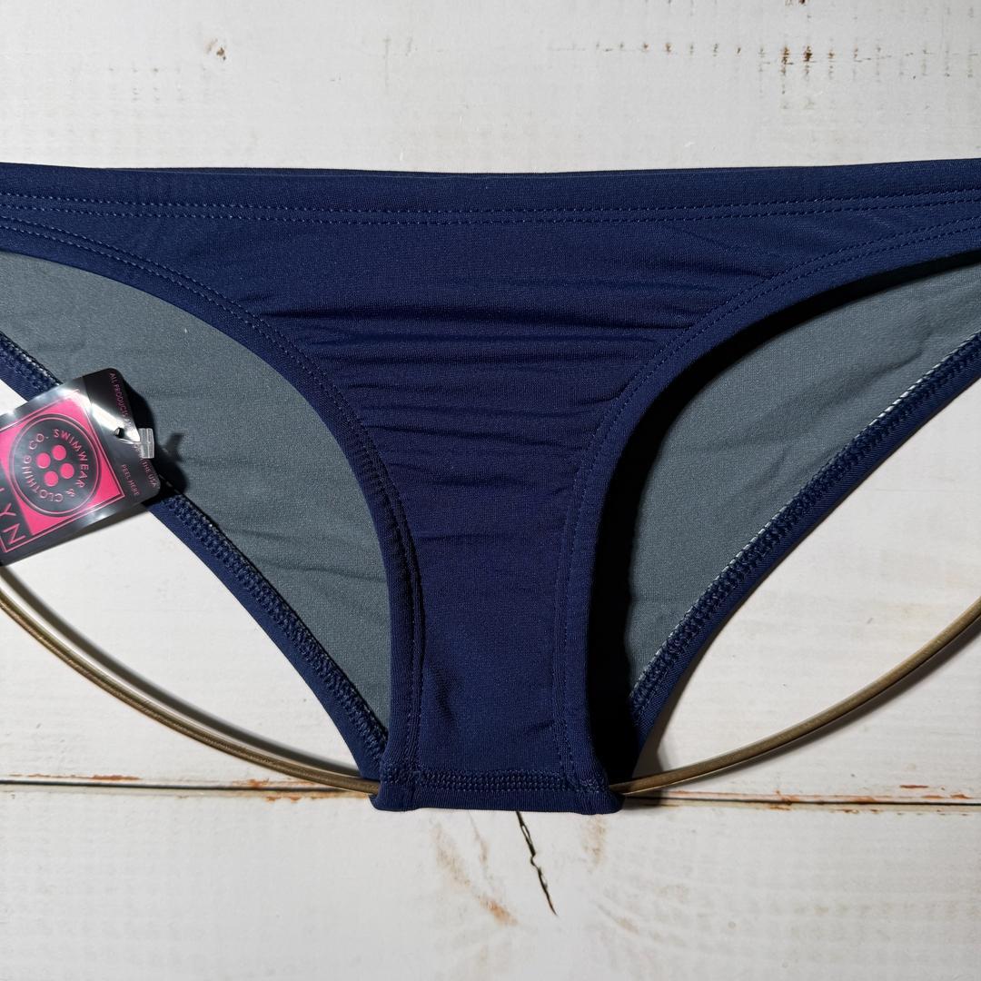 JOLYN ビーチバレー ビキニ 水着 Navy 海外S A037