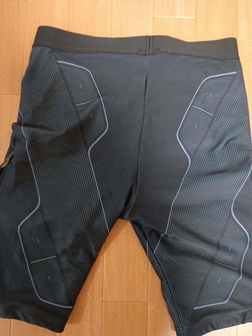 SIXPAD Powersuit Lite Hip&Leg LLサイズ ブラック