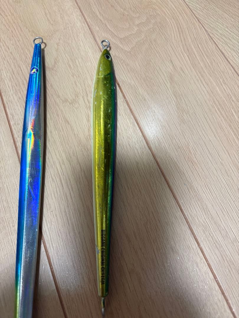 スキルロング、エスナル、ペギー、フランク