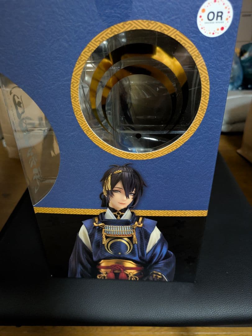 刀剣乱舞 三日月宗近 1/8スケールフィギュア
