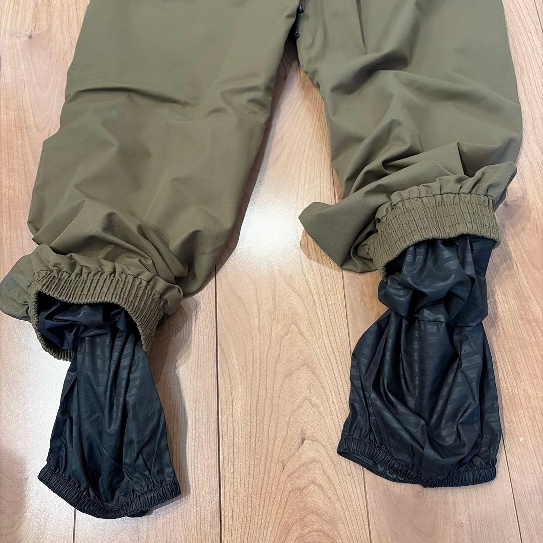 VOLCOM スノーボードパンツ M オリーブ