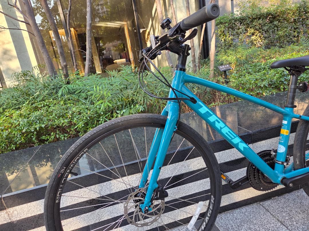 2021 Trek FX 2 クロスバイク、サイズXS