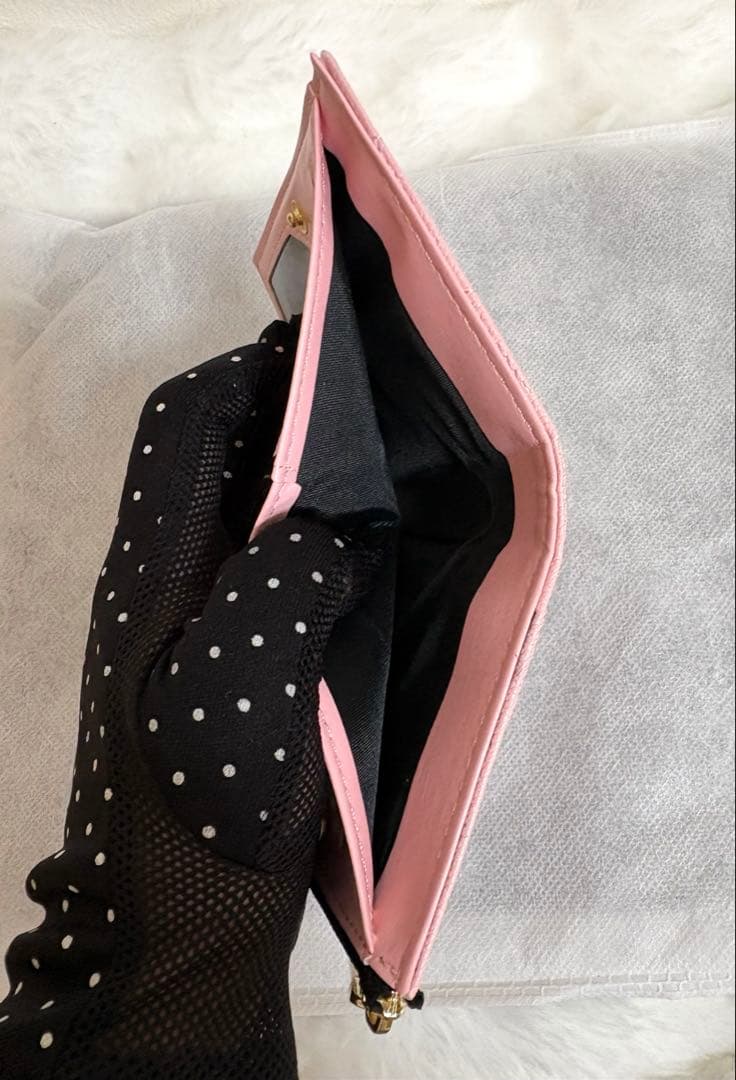 CHANEL 二つ折り財布　ノベルティ