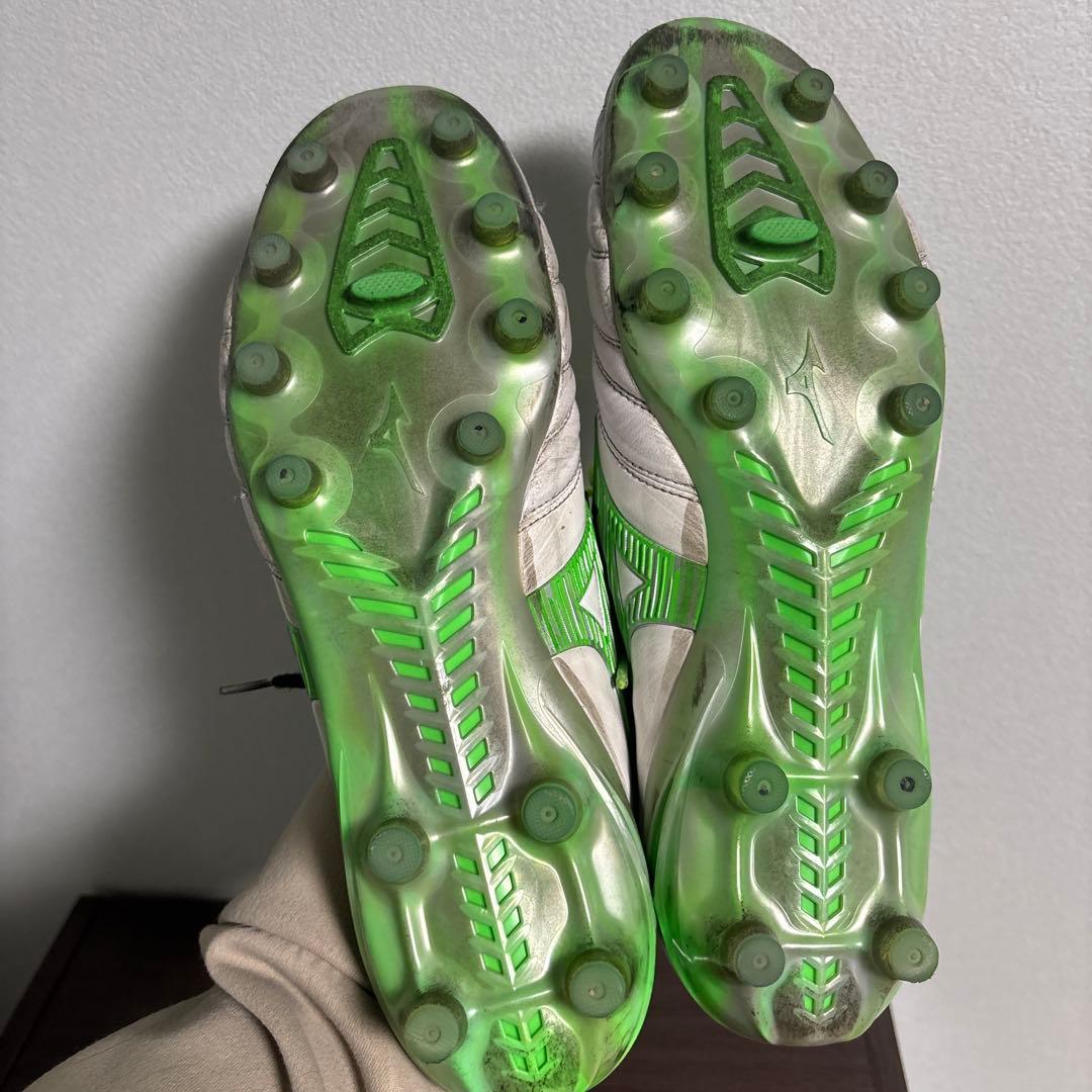 Mizuno Morelia ホワイト/グリーン スパイクシューズ