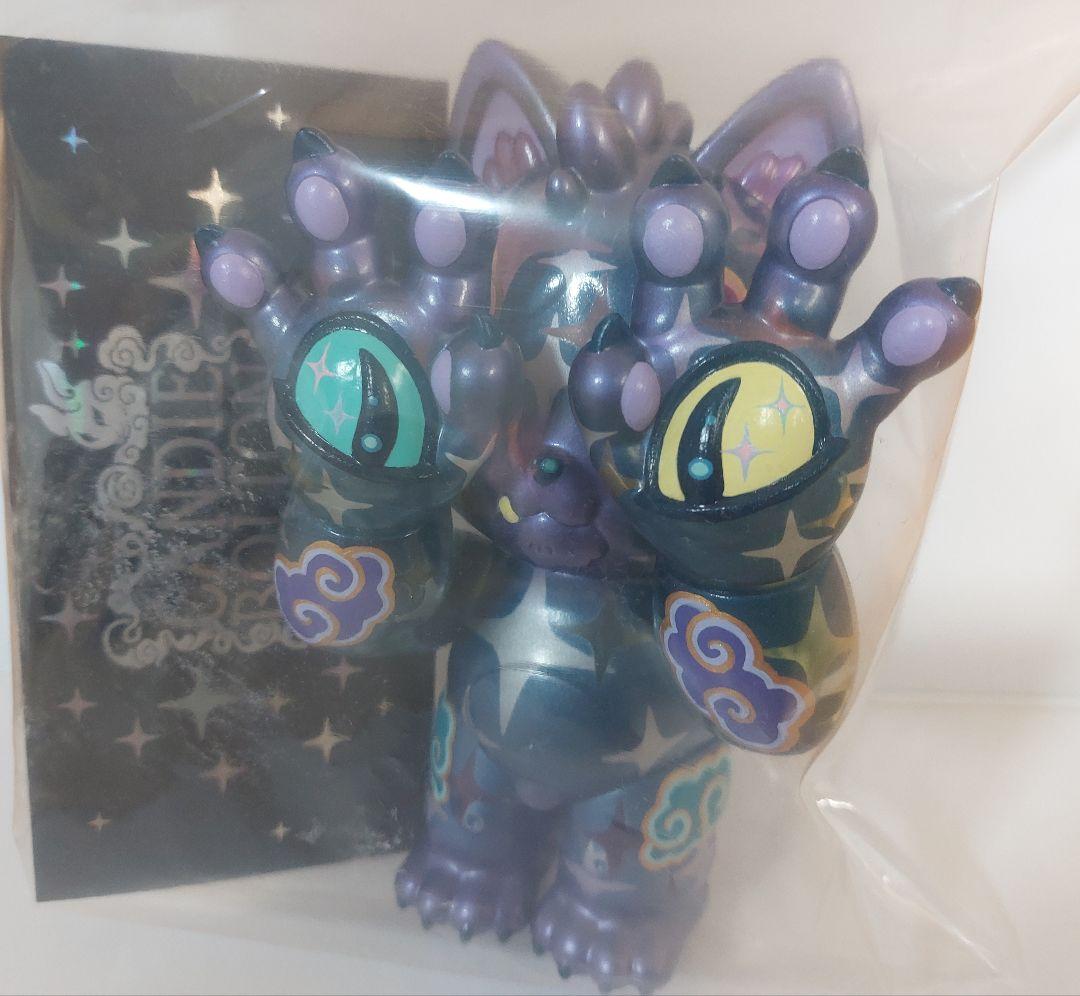 CANDIE BOLTON x GRAPE BRAIN ワンオフ ソフビ
