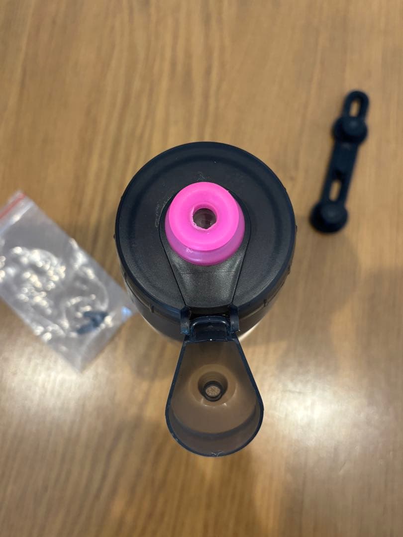 FIDLOCK Muc Off ウォーターボトル 数量限定品