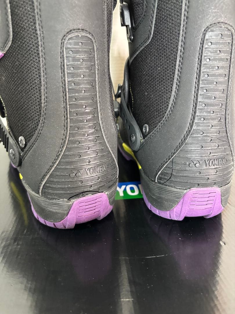 新品　YONEX AERIO アキュブレイドブーツ