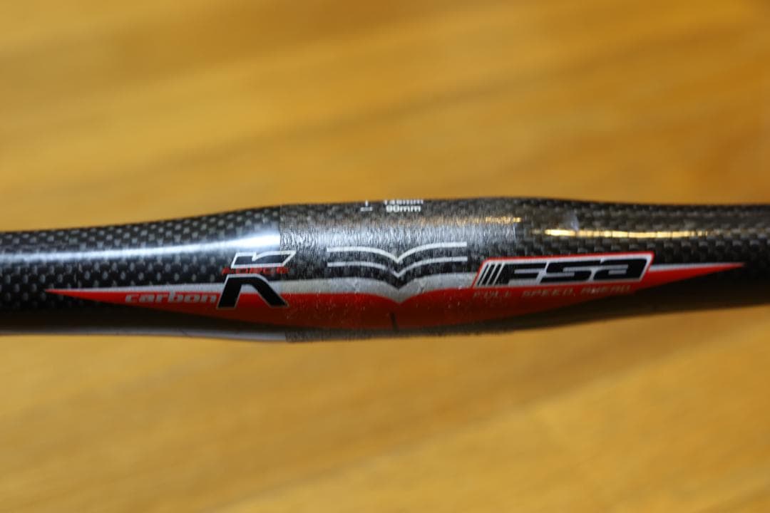 FSAカーボン製エルゴノミックハンドル（420mm）