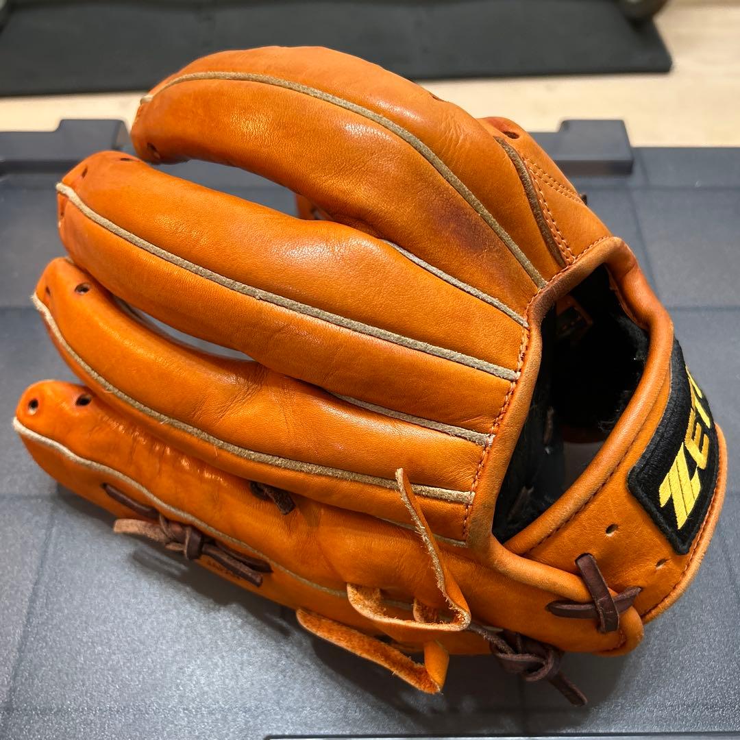 ZETT プロステイタス軟式内野