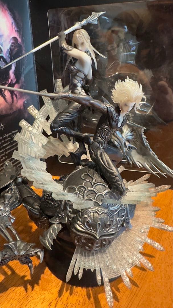 【送料無料】Final Fantasy XIV フィギュア- オメガ- 箱あり