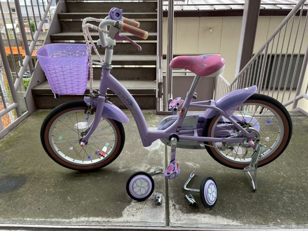 【埼玉東京近郊直接受渡し】自転車 　16インチ　ディズニープリンセス　美品
