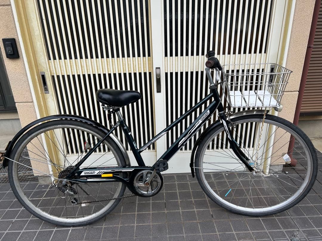 ノーパンクタイヤ　CHACLE シティサイクル 前カゴ付き　27インチ　引き取り