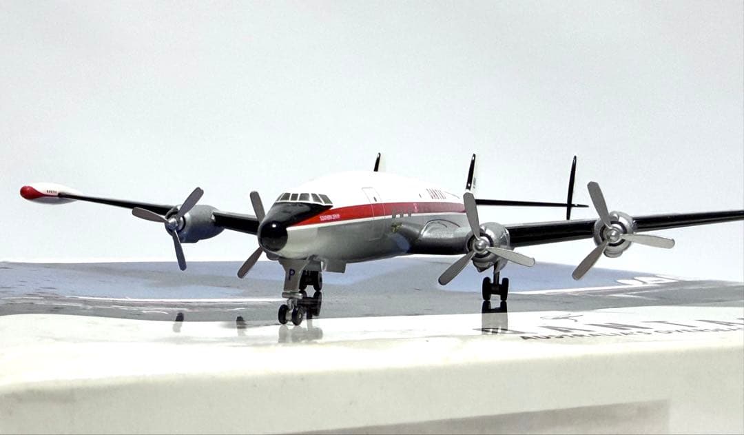 hogan 1/200 スーパーコンステレーション カンタス航空