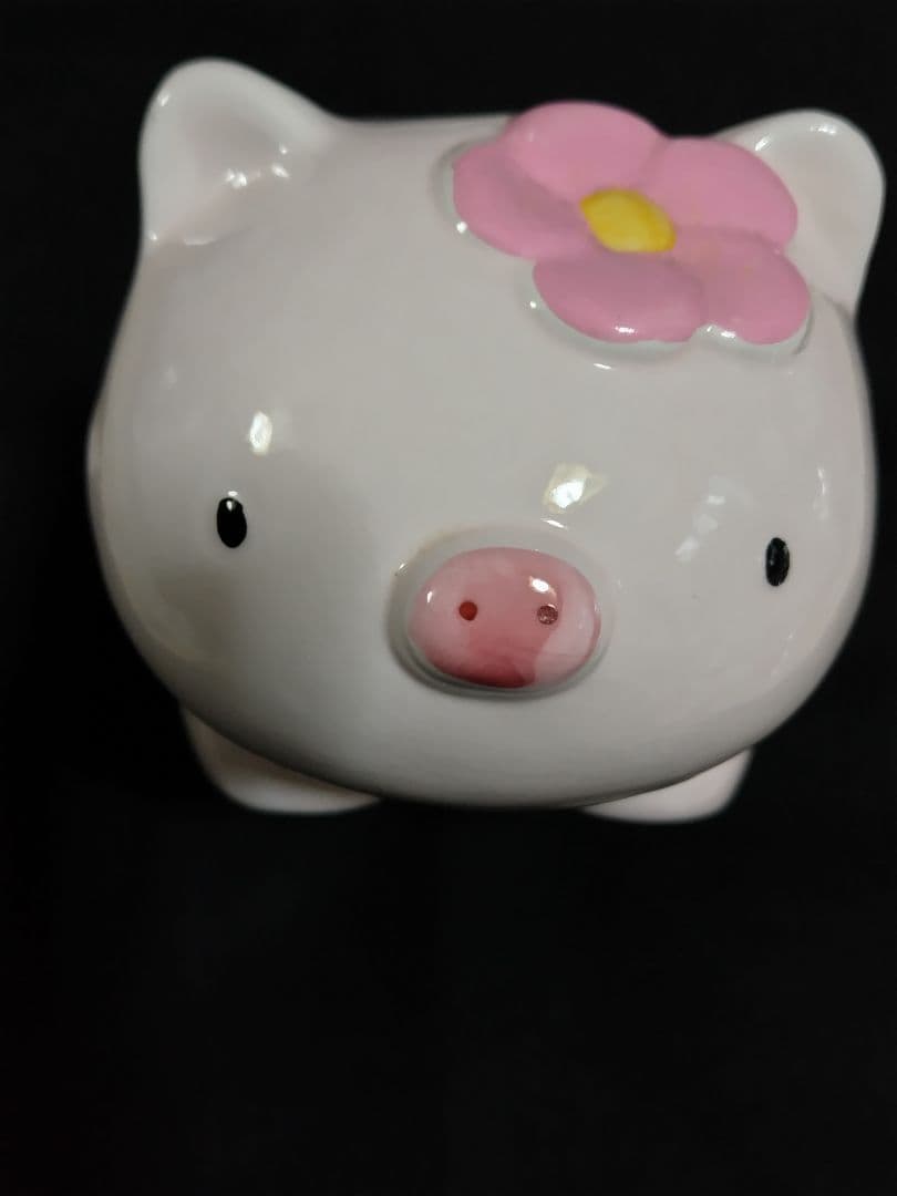 美品レトロ貴重　キティちゃん豚の 陶器貯金箱 ピンクのお花