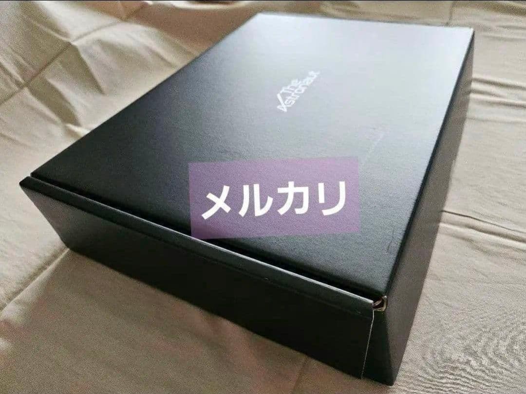 The Astronaut Dinnerware set BTS JIN ジン