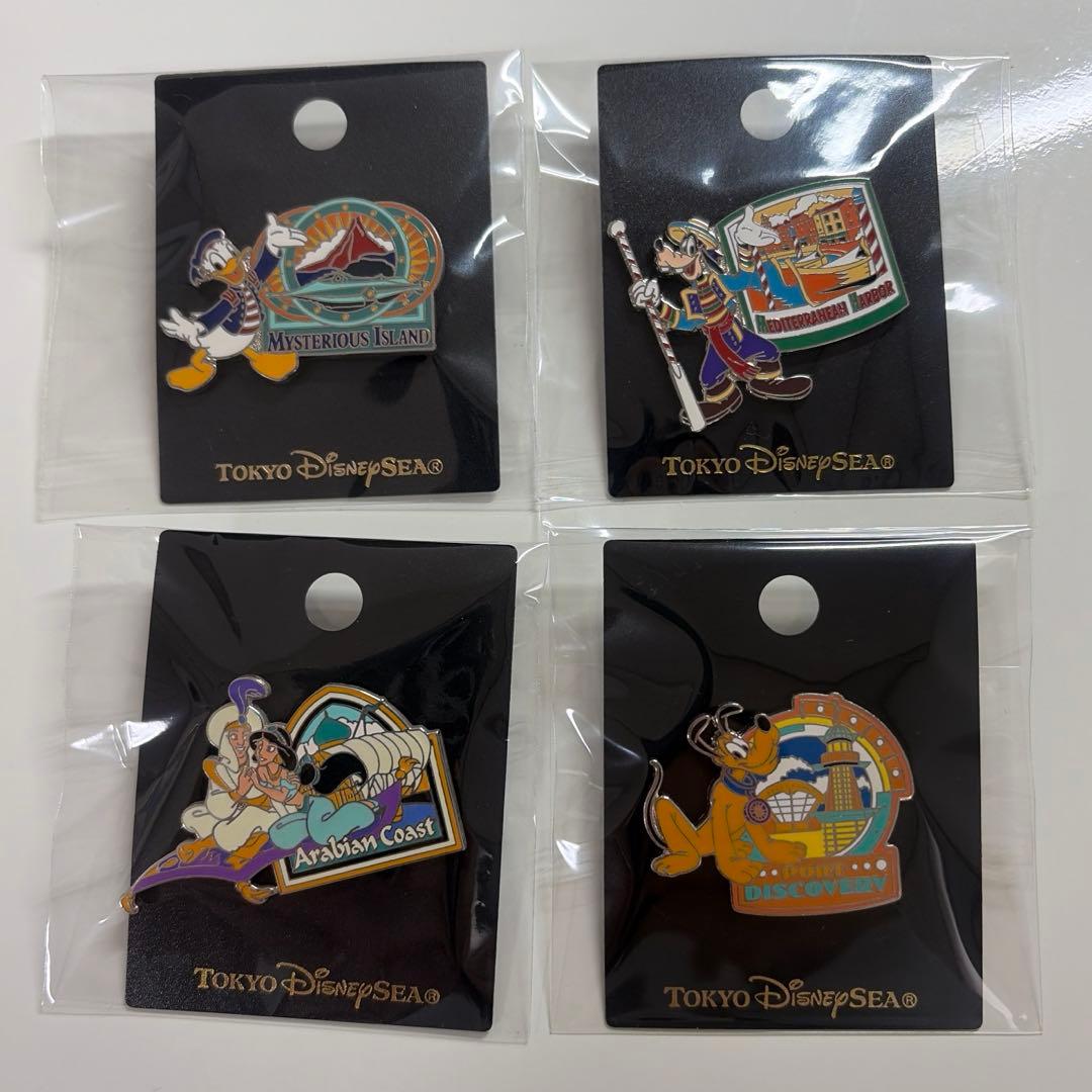 【匿名配送】東京ディズニーシー初期 ピンバッジ ４点セット