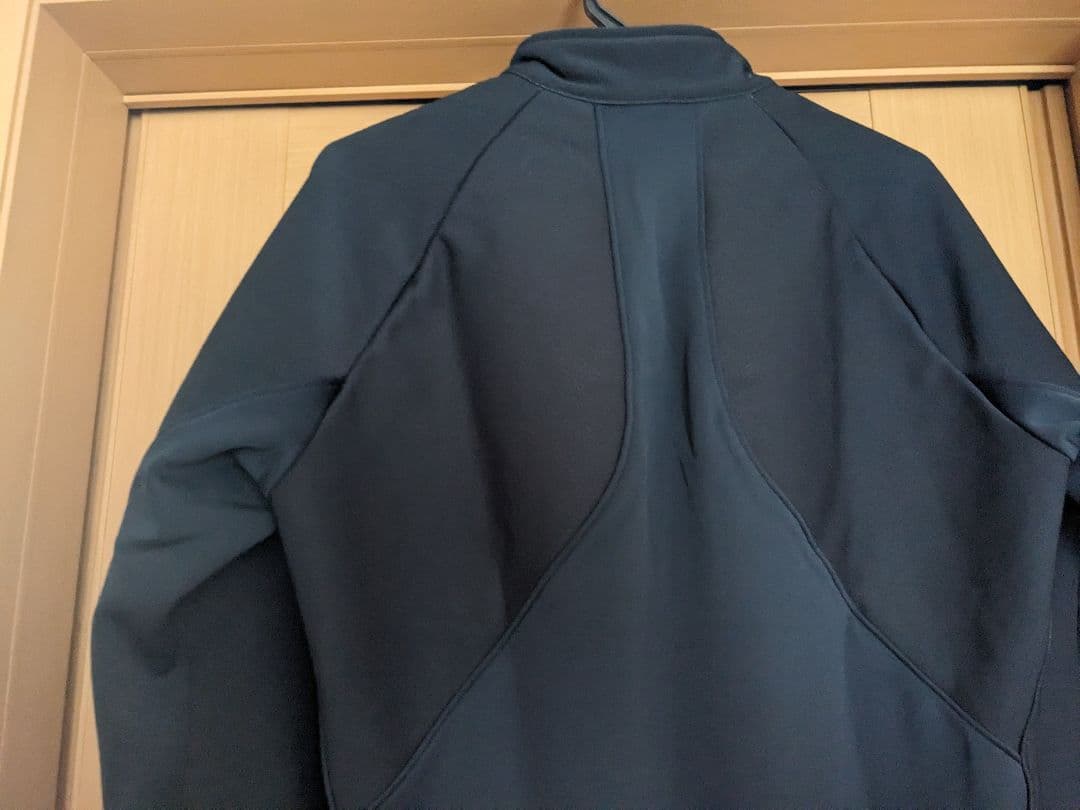 新品 パールイズミ ウィンドブレークジャケット L