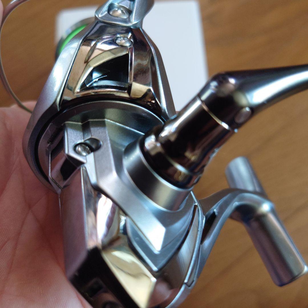 値下げしました!SHIMANO 21ナスキー C2000S スピニングリール