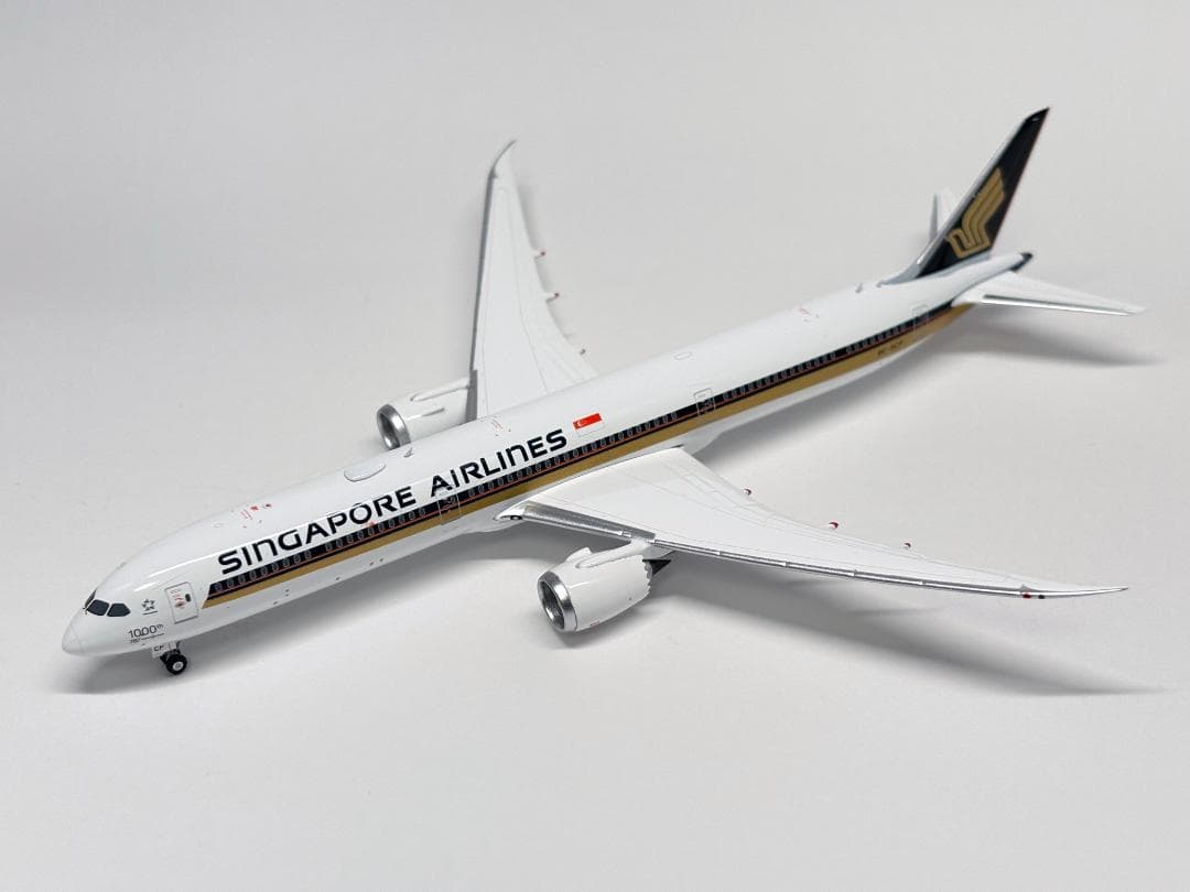 航空機・ヘリコプター Singapore Airlines Boeing 787-10 1:400
