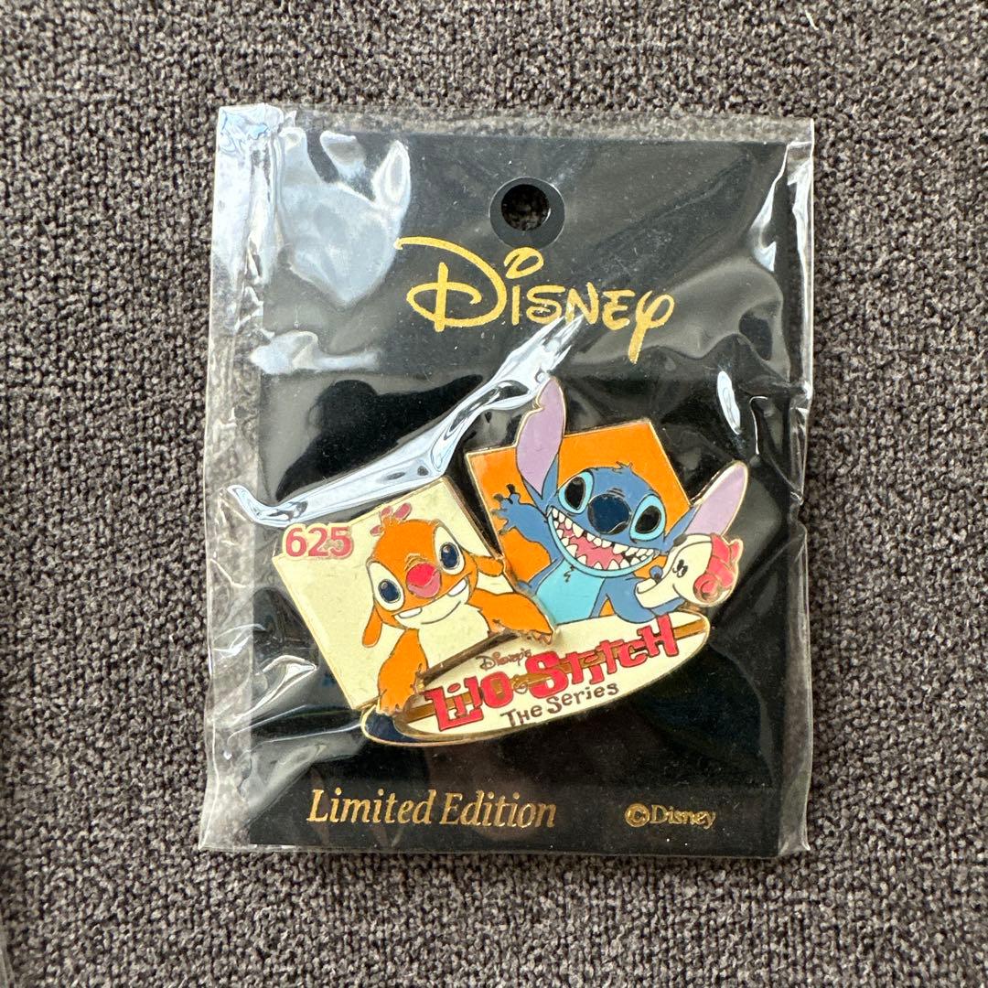 リロ・スティッチ 限定品ピンバッジセット Disney