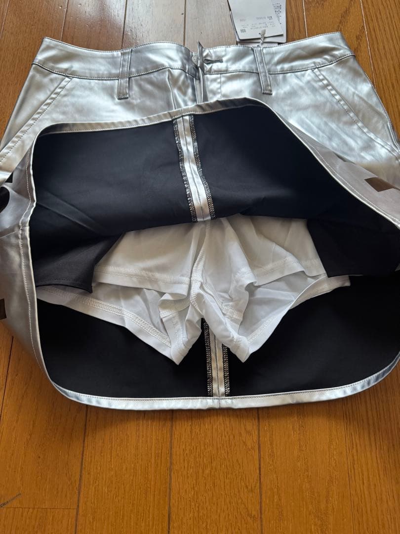 JACK BUNNY シルバー ミニスカート サイズ2