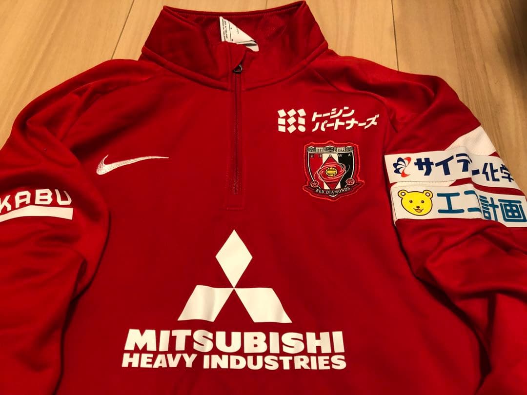 レディースレディース選手支給品　ハーフジップジャージ
