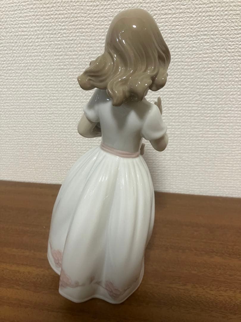 さち　リヤドロ　特別な人のために　6915