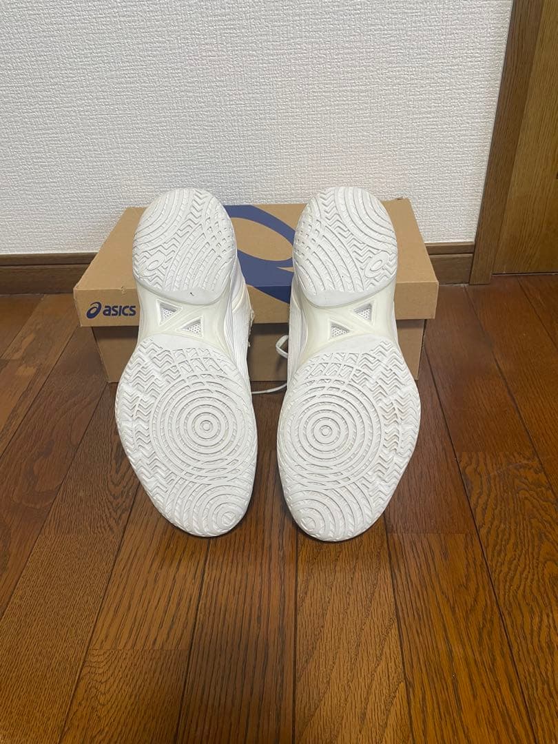 【最終値下げです！】ASICS バスケットボールシューズ ホワイト28.0