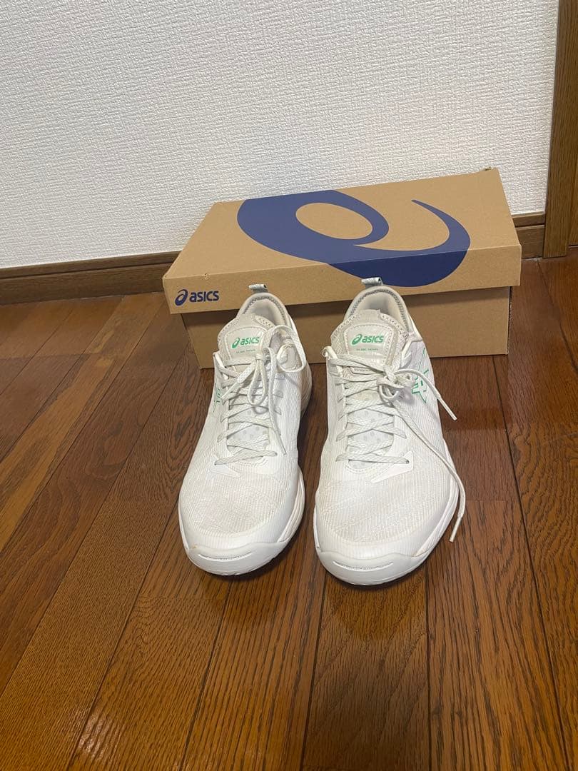 【最終値下げです！】ASICS バスケットボールシューズ ホワイト28.0