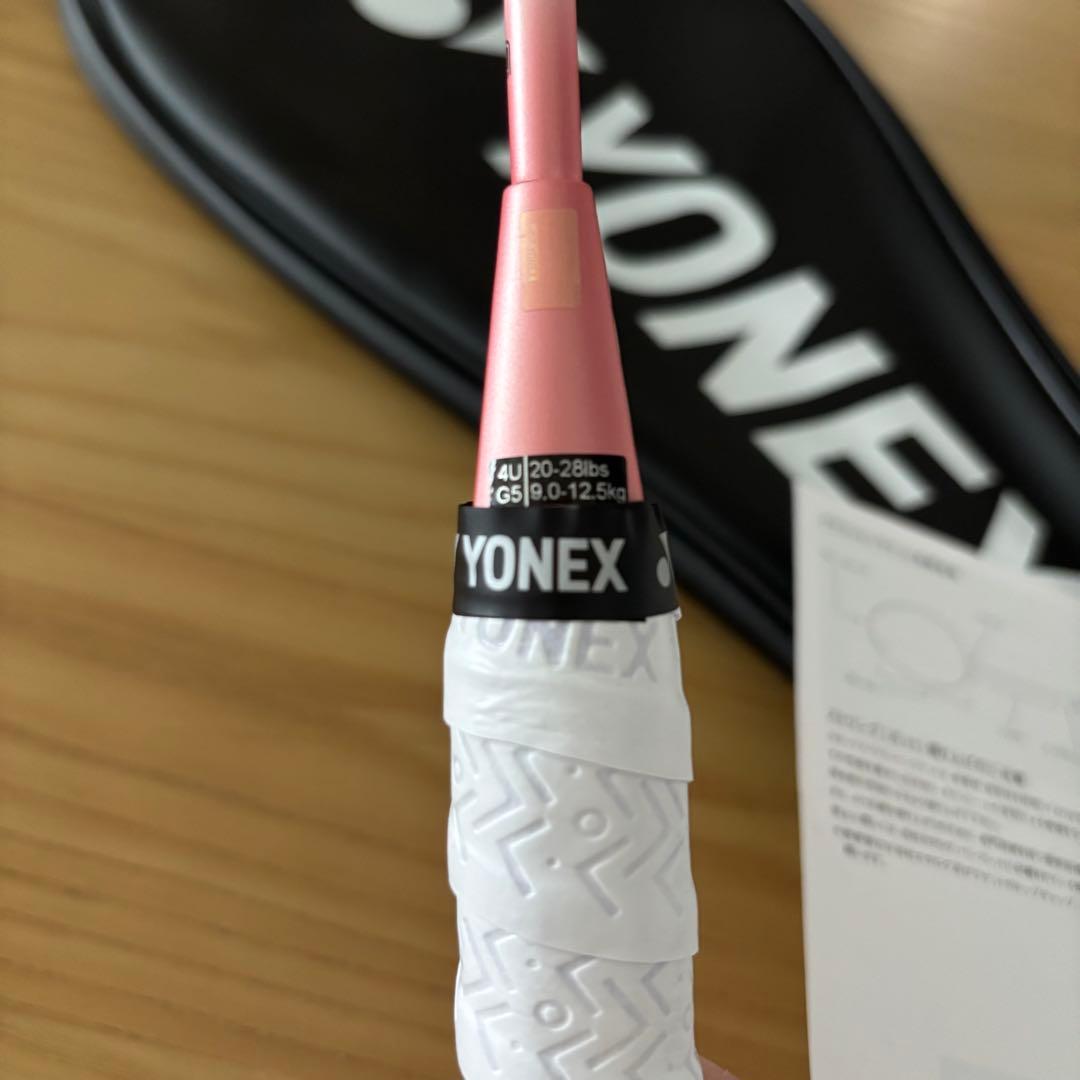 ☆未使用品☆ YONEX ヨネックス アストロクス 01 アビリティ 4U5