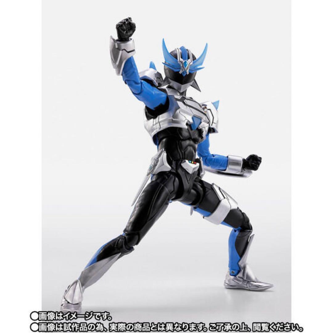 (新品未開封)S.H.Figuarts ウイングマン ガーダーシルエット