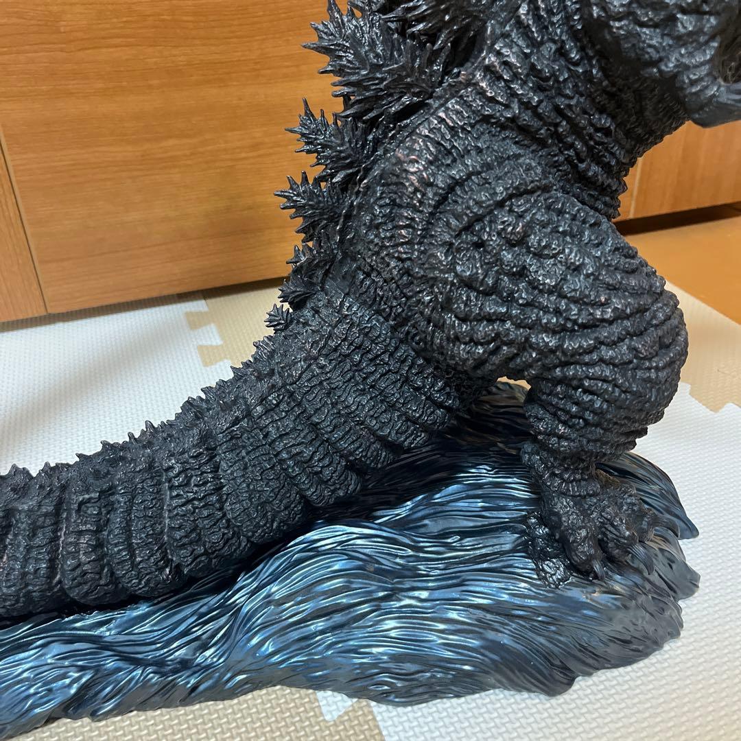 東宝30cmシリーズ　日比谷ゴジラスクエア ゴジラ像