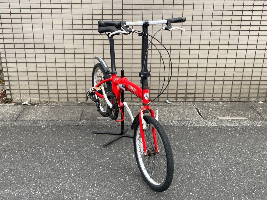 フェラーリ FERRARI 20インチ折りたたみ自転車 外装7段 GICジック製