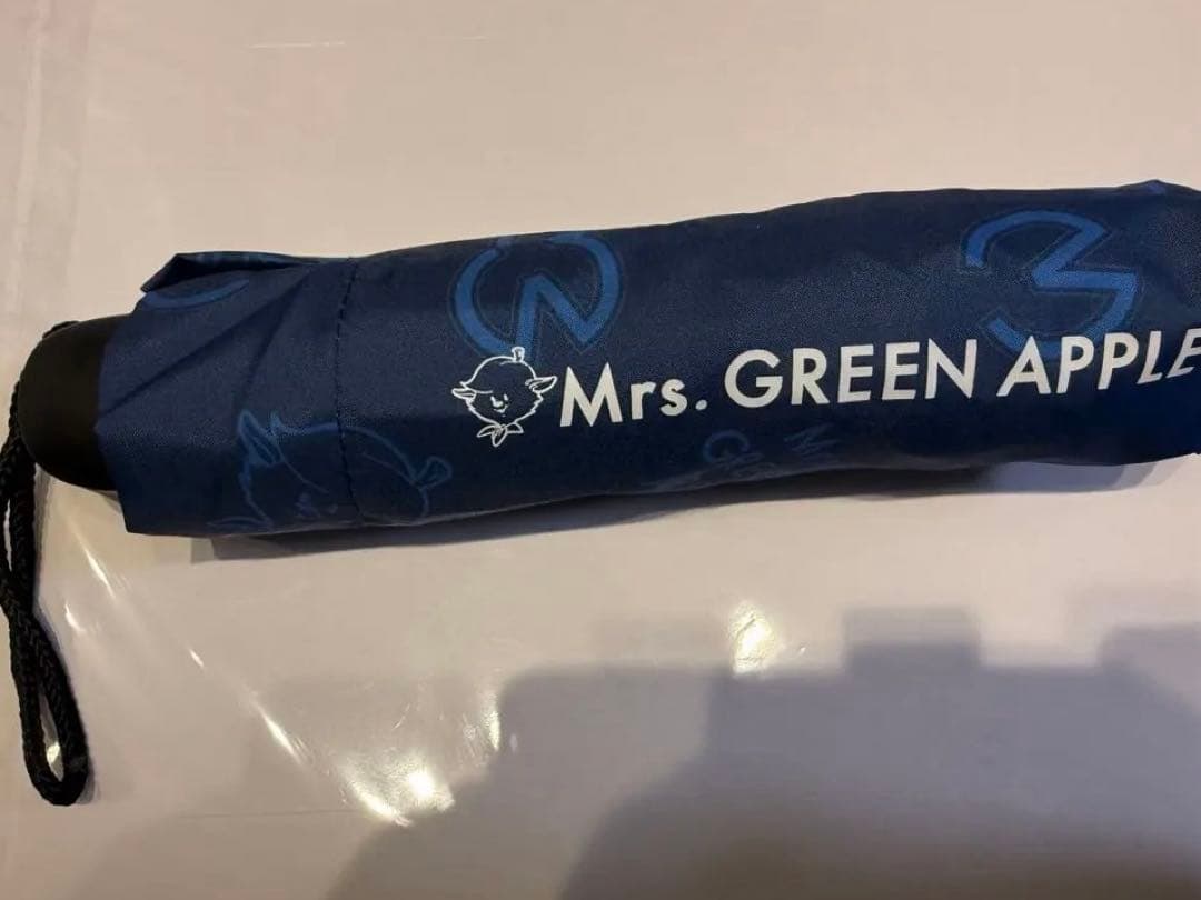 【希少】Mrs. GREEN APPLE メメル　FC限定折りたたみ傘　美品
