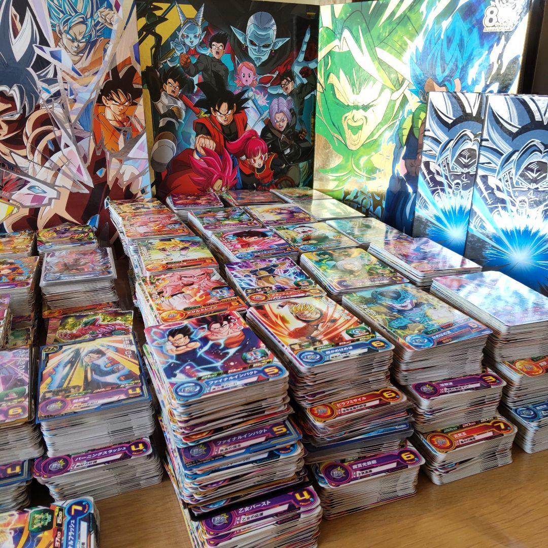 ドラゴンボールヒーローズカードまとめ売り、４０００枚以上バインダーとセット
