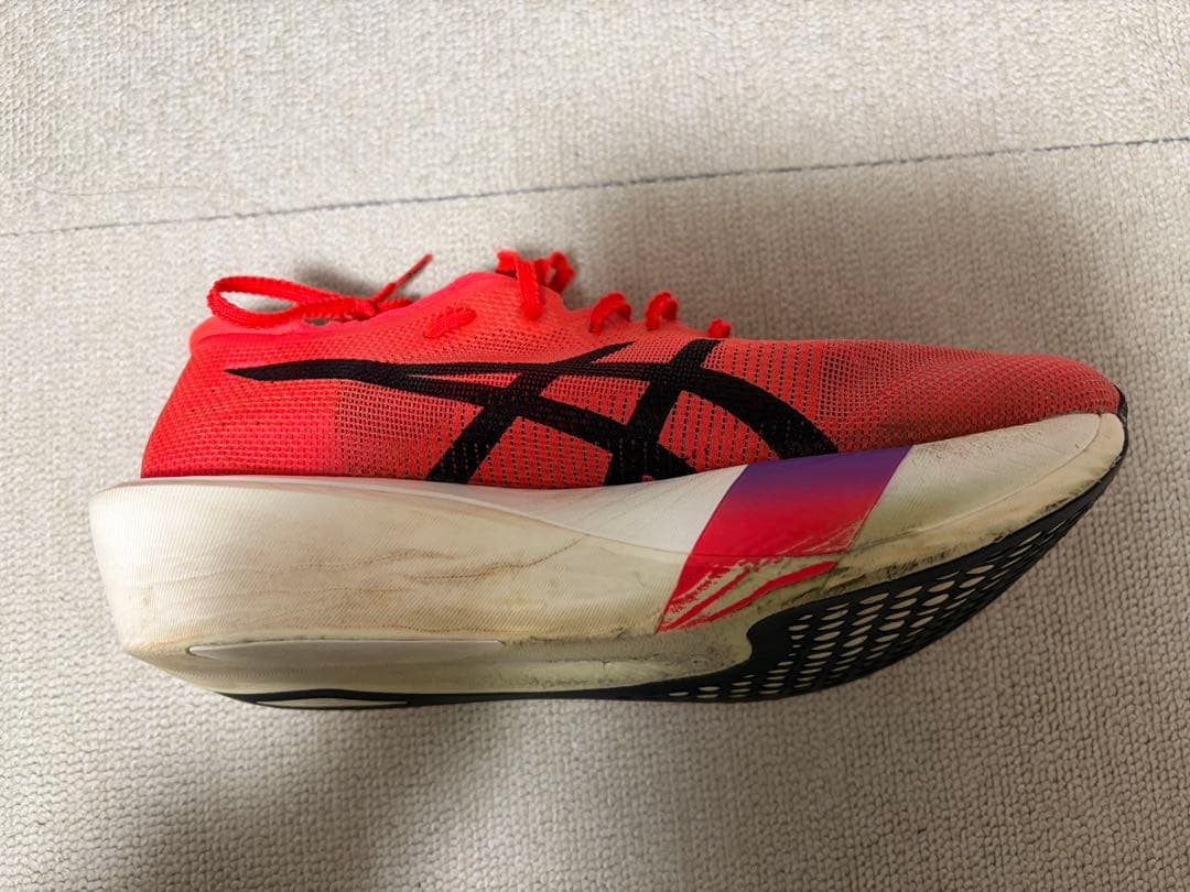 【週末値下げ】ASICS メタスピードエッジTOKYO 26.5