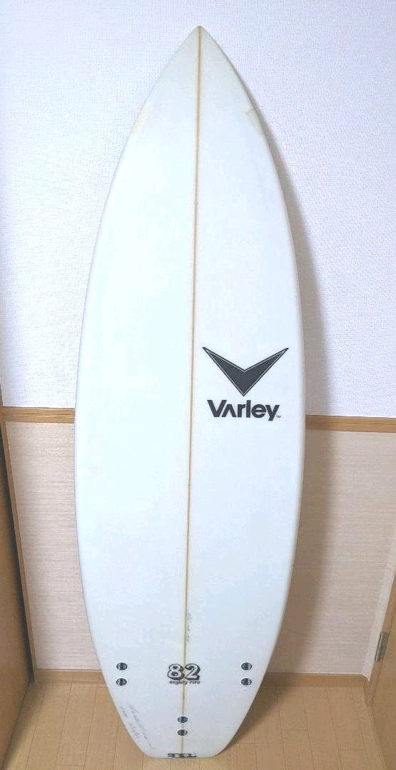 Varley サーフボード