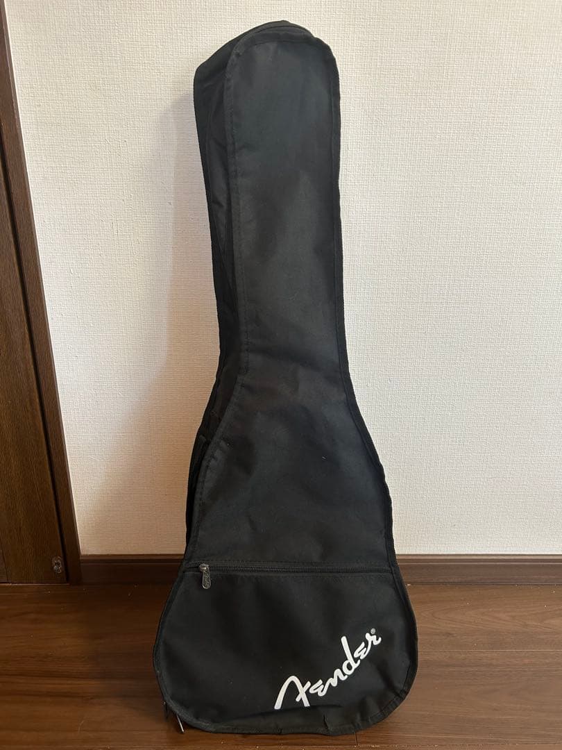 Fender redondo ミニアコースティックギター