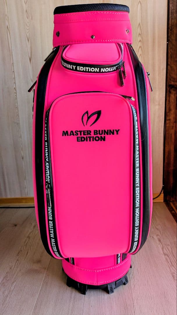 MASTER BUNNY キャディバッグ　ヘッドカバー4種付　美品✨️