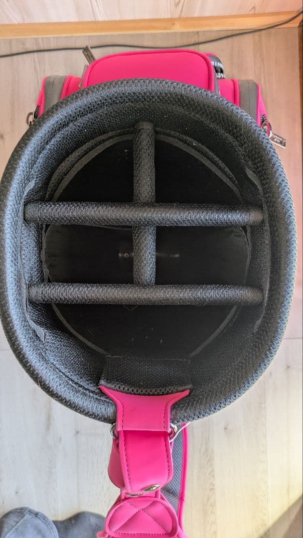 MASTER BUNNY キャディバッグ　ヘッドカバー4種付　美品✨️