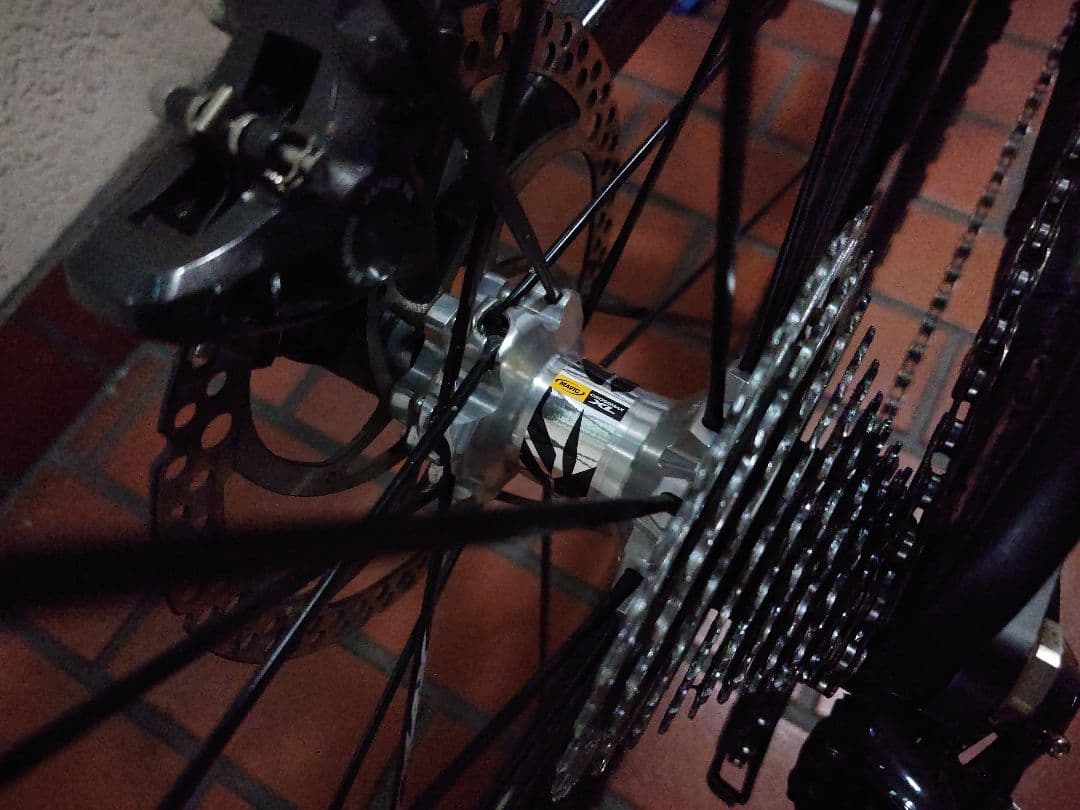 Devinci Dixon Carbon 26インチ フルサス MTB