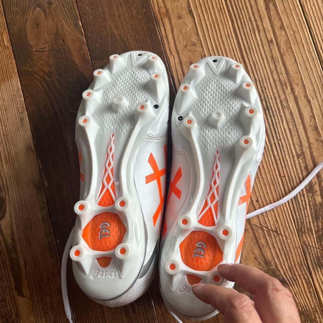 サッカースパイク　asics 26cm