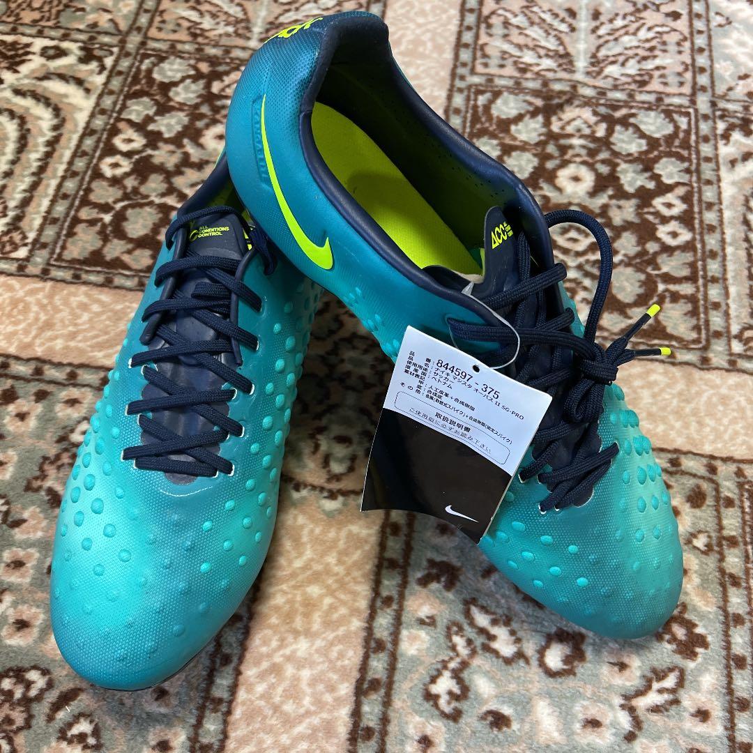 【未使用•タグ付き】 Nike サッカースパイク magista opusⅡ