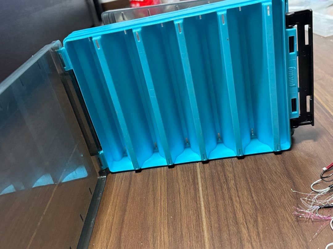 SLJ 40g〜80g メダルジグ12本セット　ケース付き