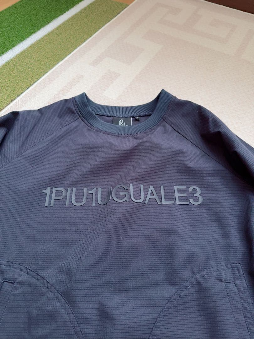 1PIU1UGUALE3 ダークブルー セーター