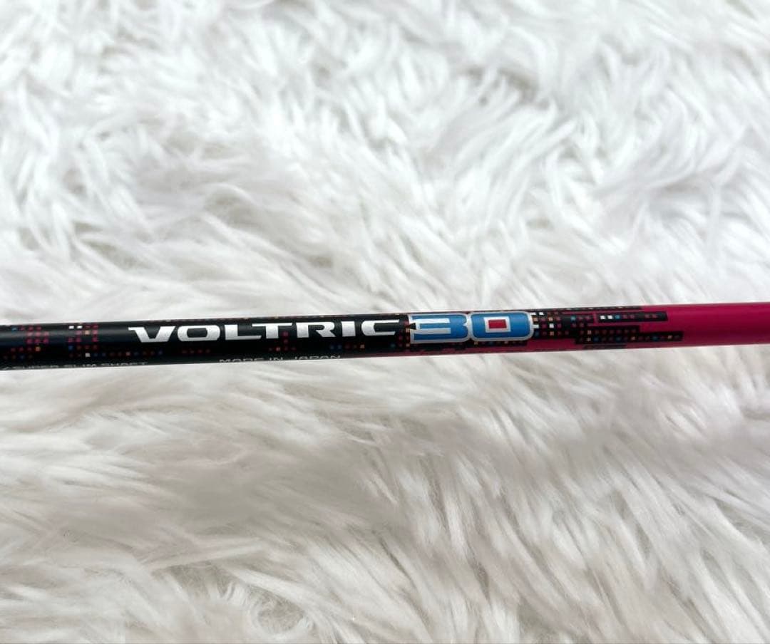 【新品級】ヨネックス ボルトリック VOLTRIC 30 バトミントンラケット